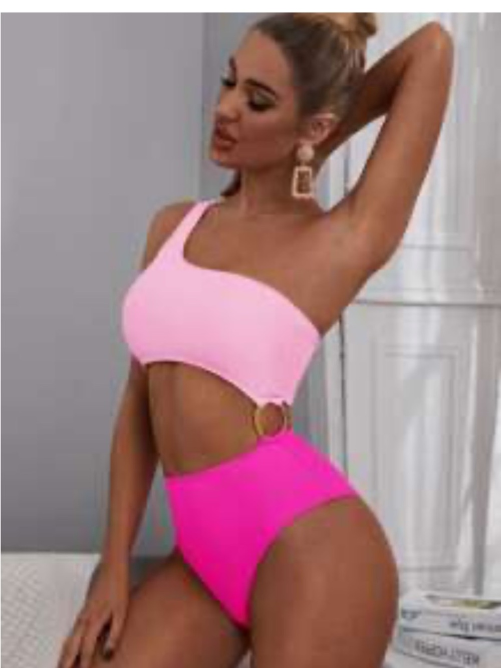 Two Tone Ring Linked One Piece